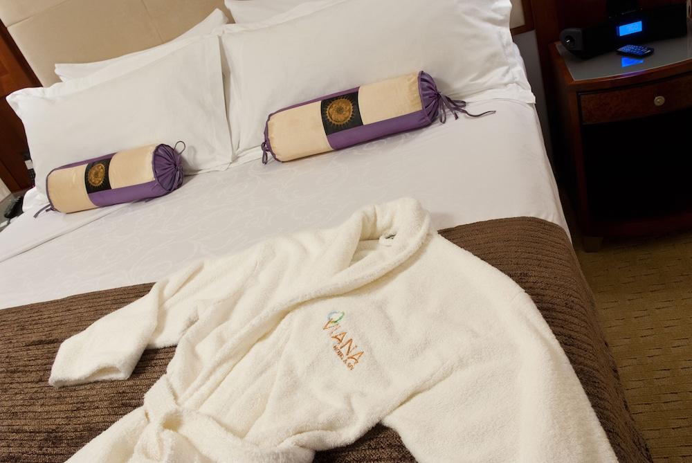 Viana Hotel And Spa, Trademark Collection By Wyndham Westbury Extérieur photo